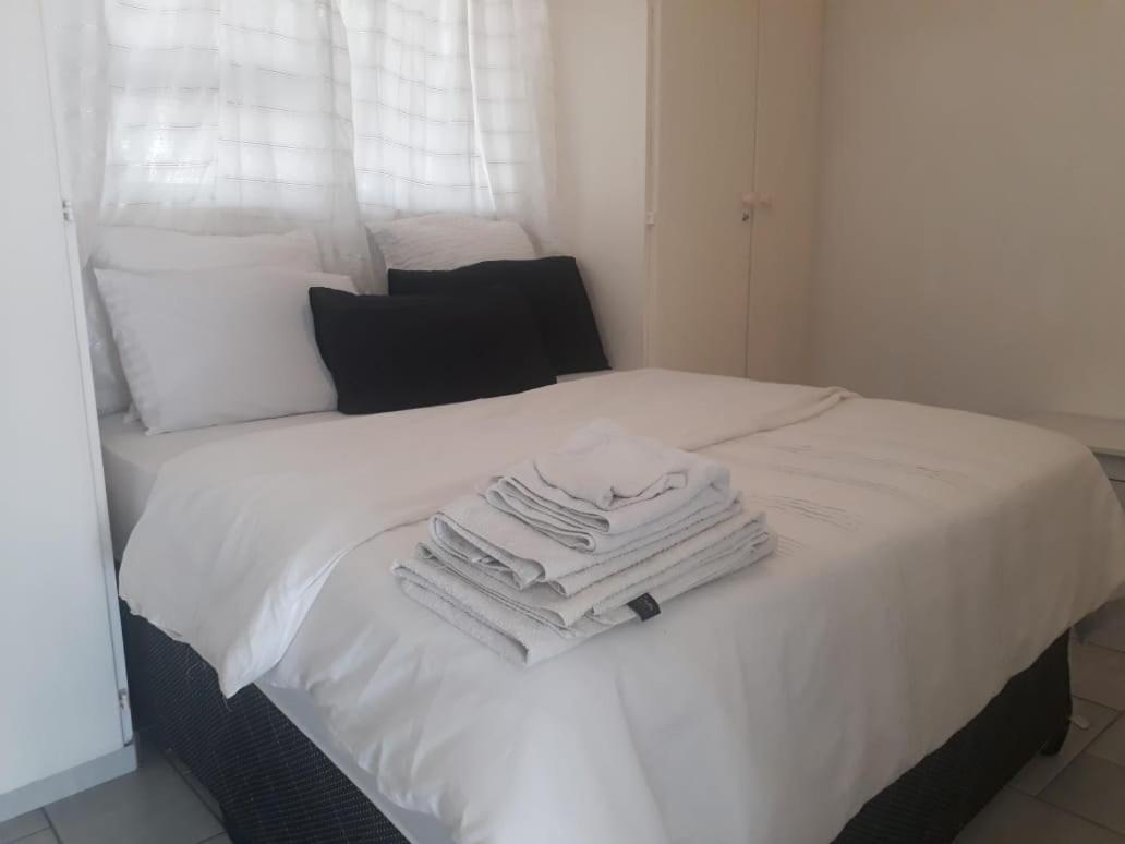 יוהנסבורג The Apartment On Katherine Street In Central Sandton מראה חיצוני תמונה